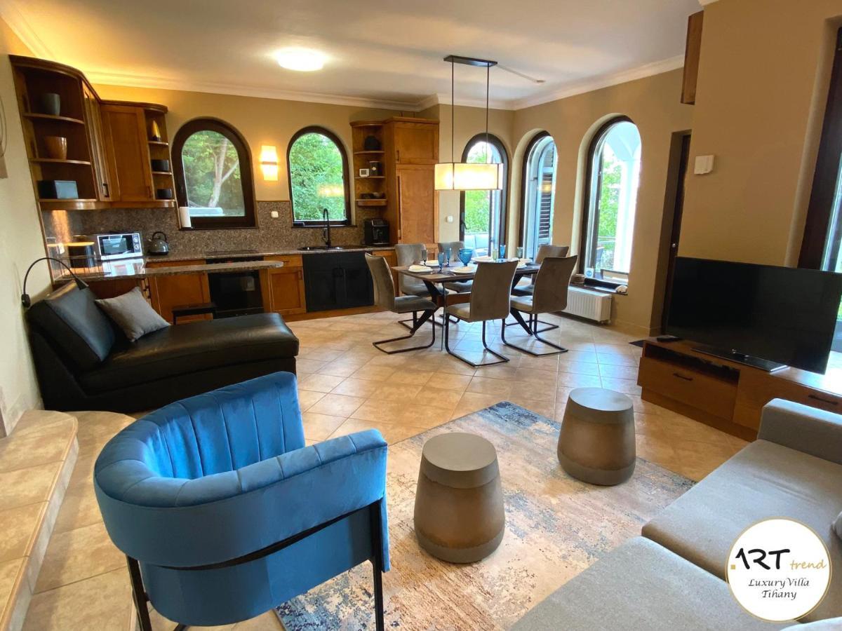 Arttrend Luxury Villa تيهاني المظهر الخارجي الصورة