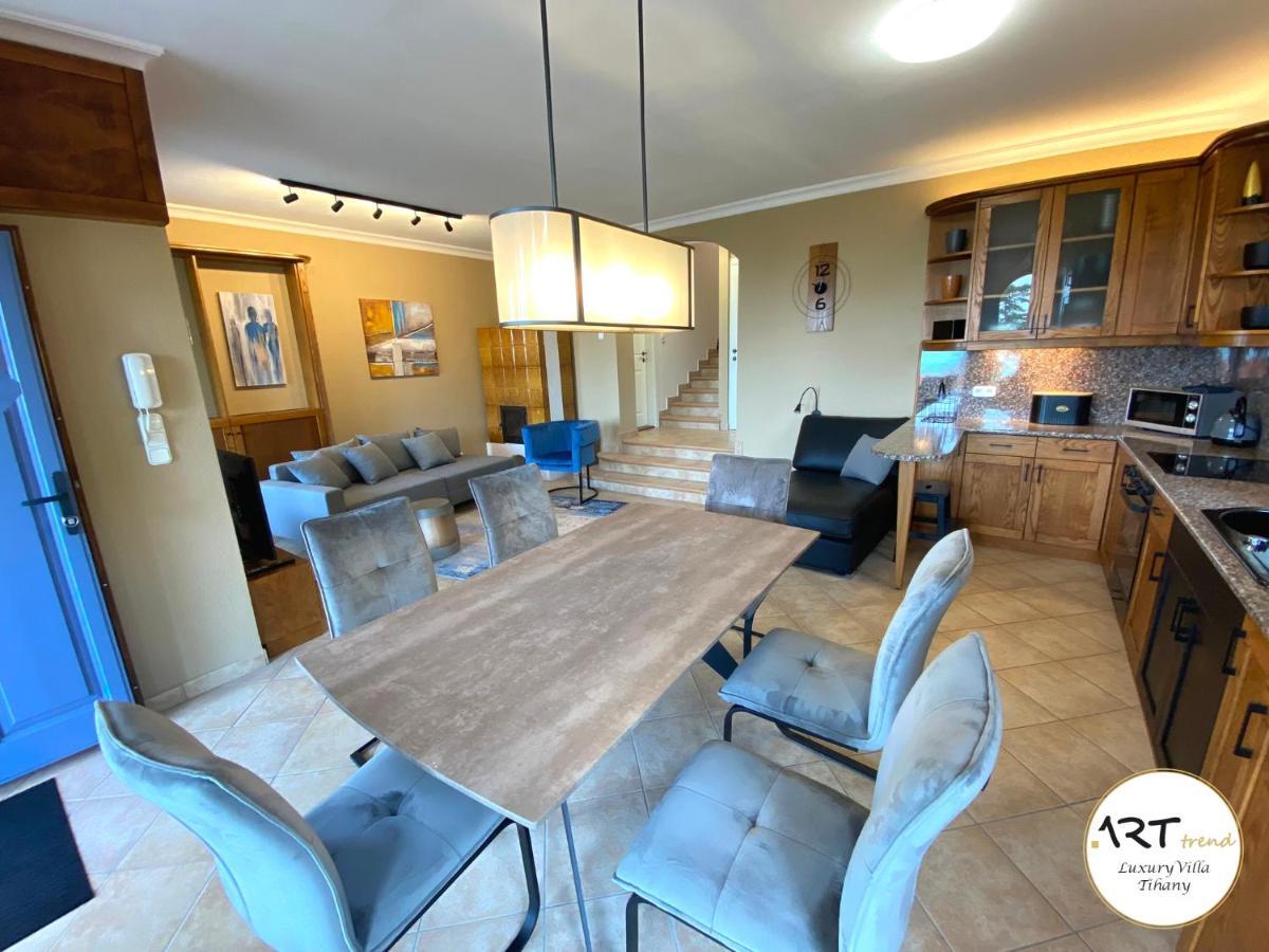 Arttrend Luxury Villa تيهاني المظهر الخارجي الصورة